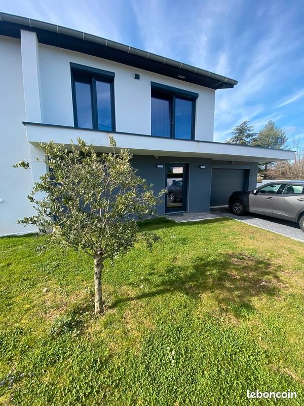 Maison à vendre, 175m², Lentilly