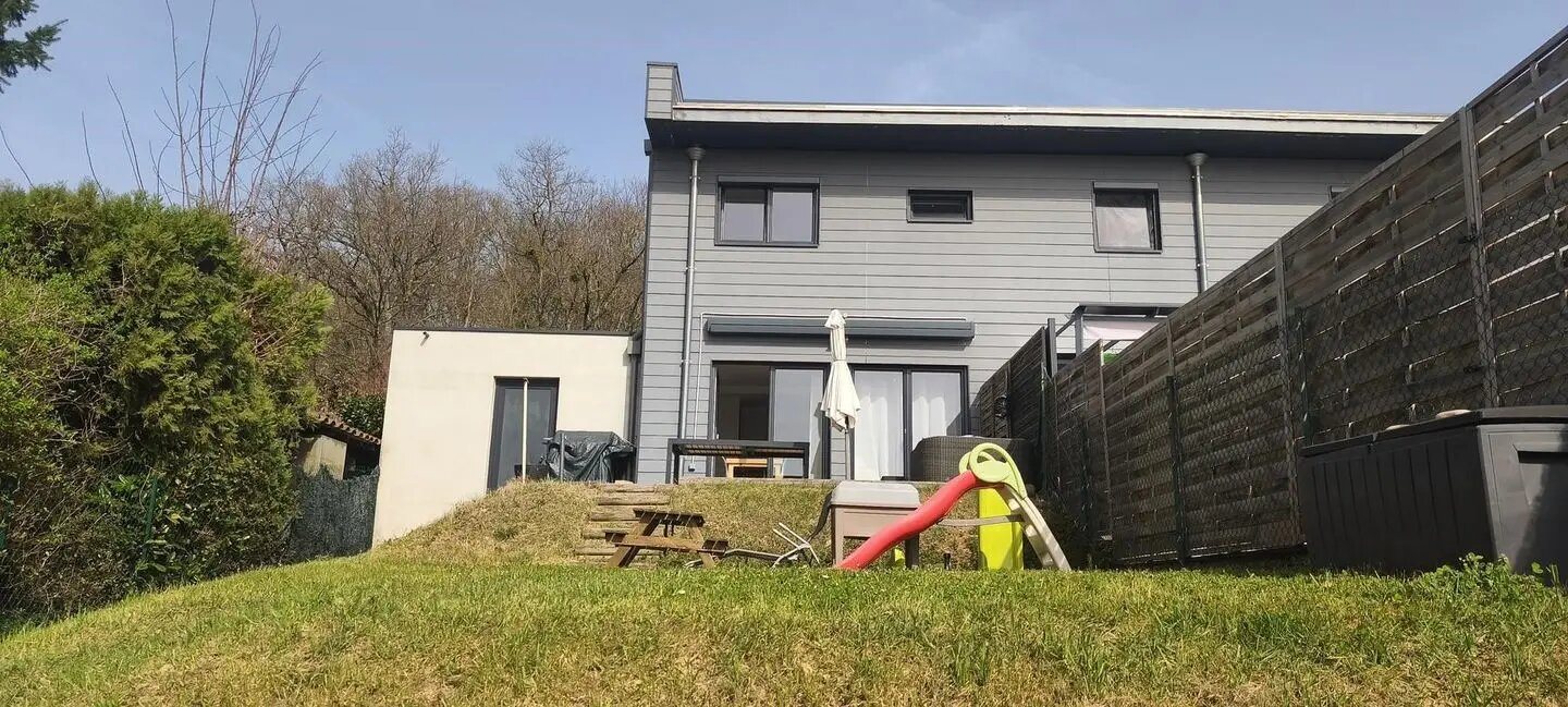Maison à vendre, 104m², Reyrieux