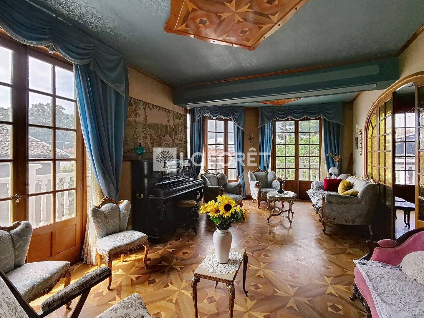 Maison à vendre, 253m², Reyrieux