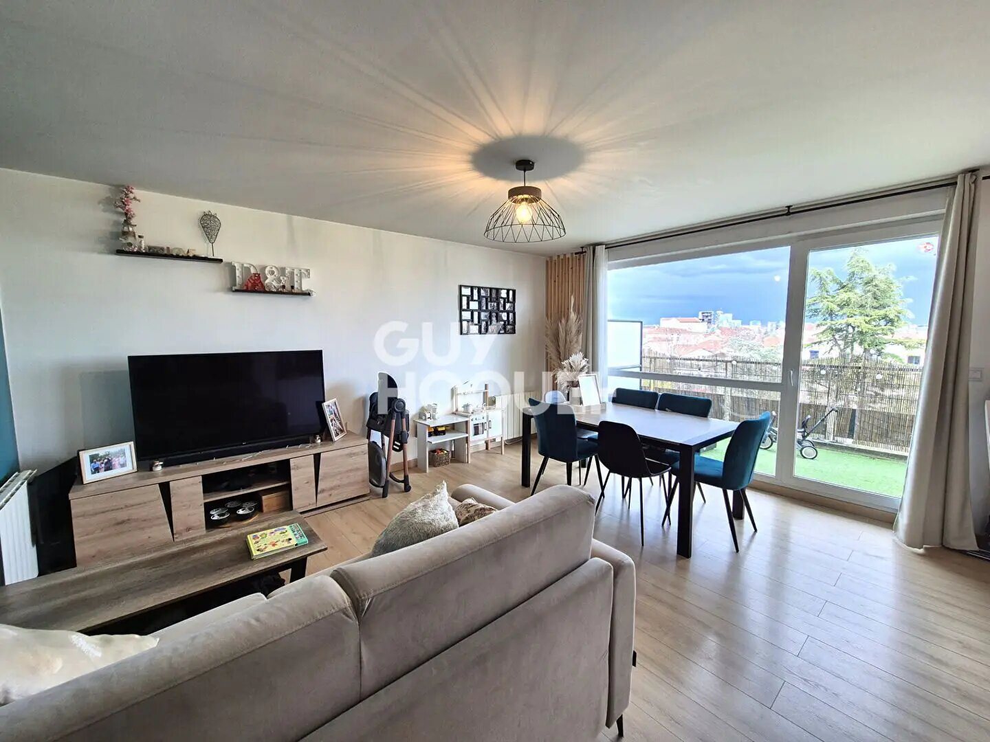 Appartement à vendre, 64m², Pierre-Bénite