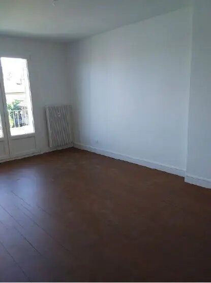Appartement à louer, 74m², Bron