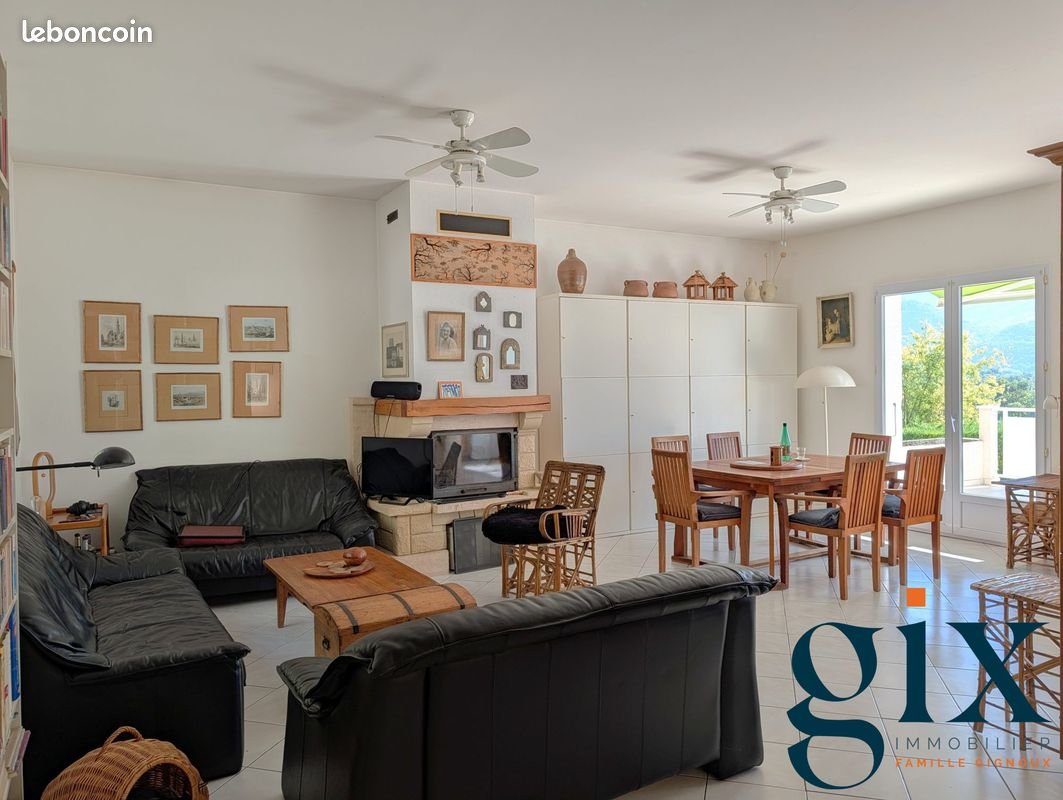 Maison à vendre, 190m², Lumbin