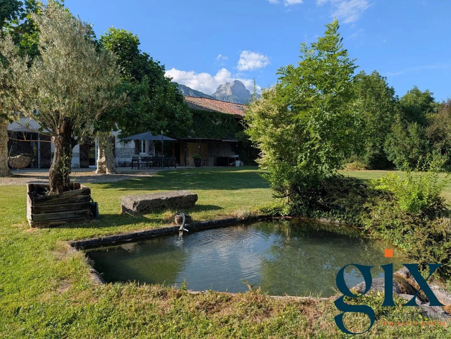 Maison à vendre, 374m², Saint-Ismier