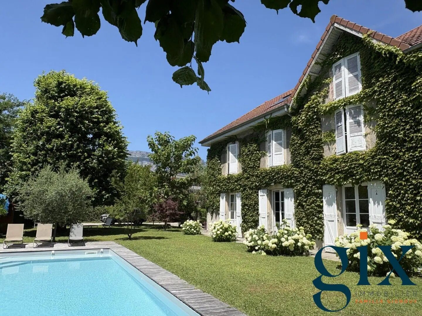 Maison à vendre, 239m², Gières