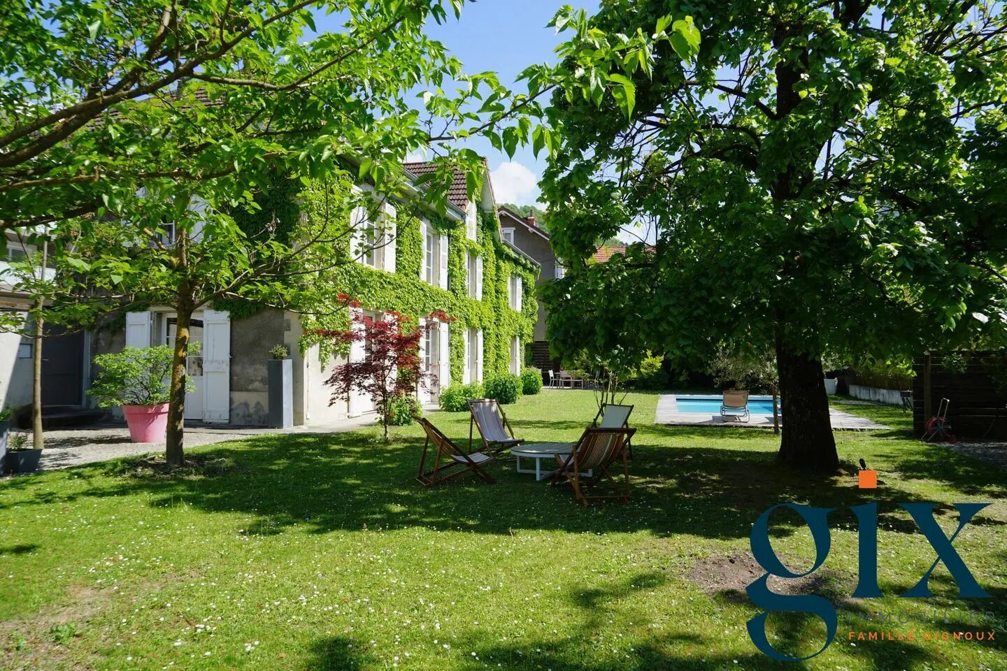 Maison à vendre, 239m², Gières
