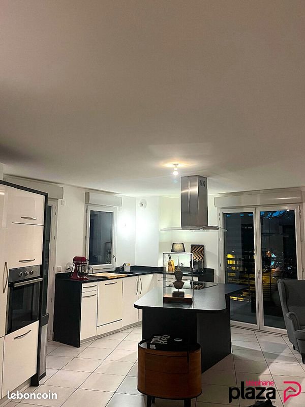Appartement à louer, 91m², Annemasse