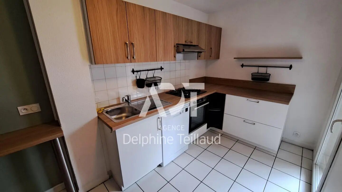Maison à louer, 77m², Grenoble