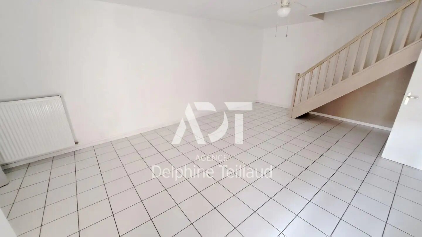 Maison à louer, 77m², Grenoble