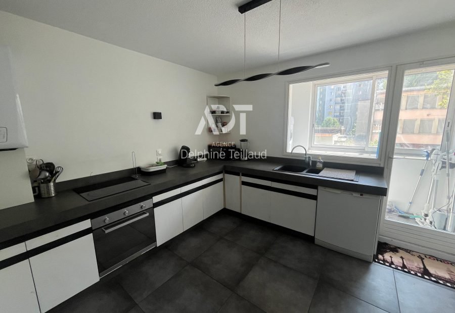 Appartement à louer, 86m², Grenoble