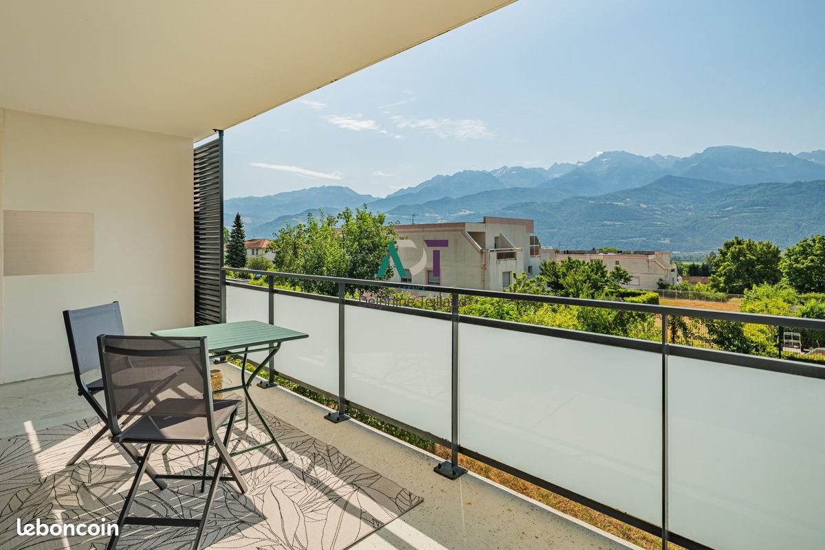 Appartement à vendre, 82m², Saint-Ismier