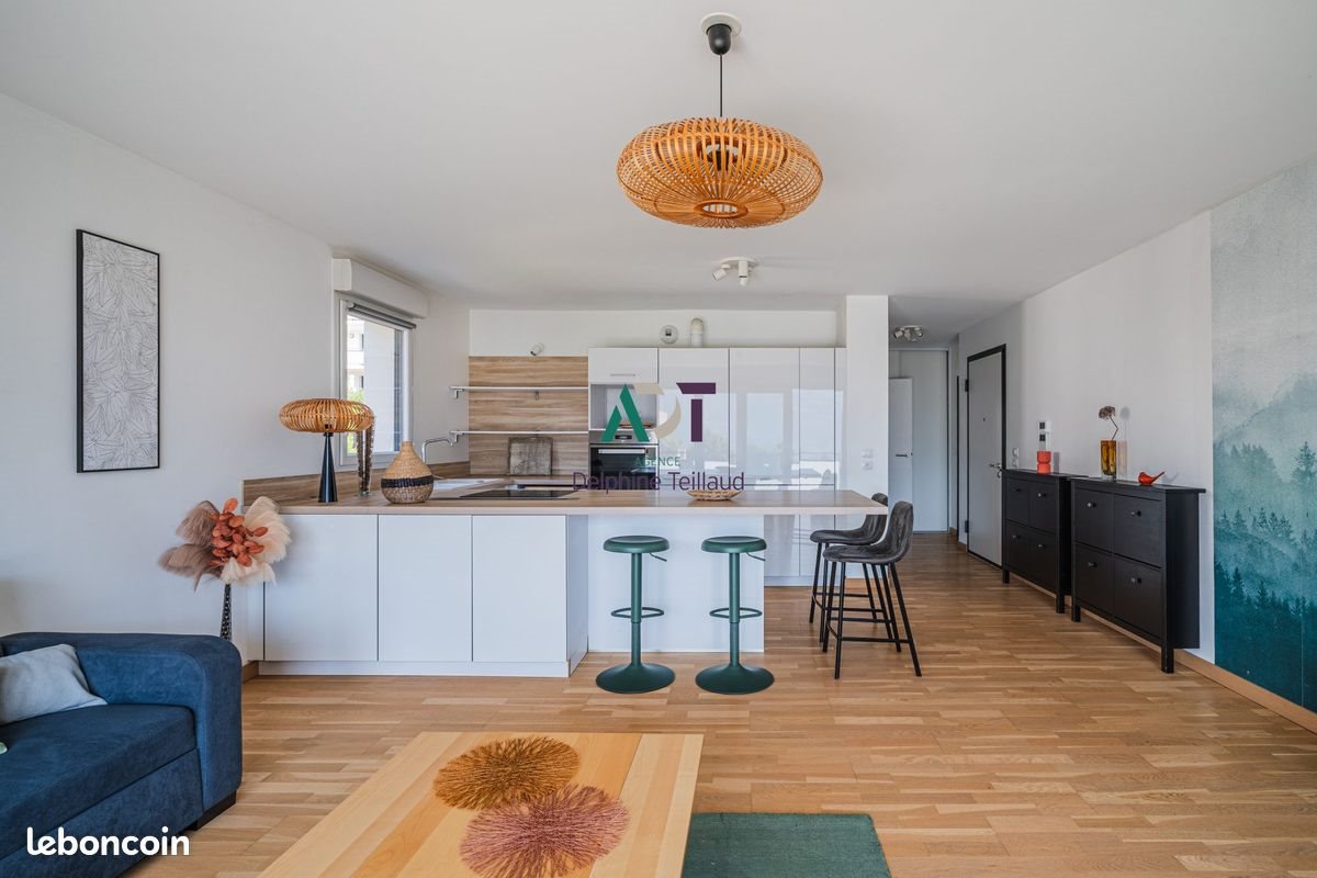 Appartement à vendre, 82m², Saint-Ismier