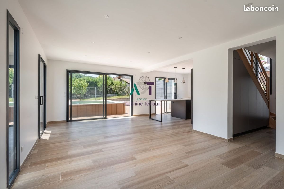 Maison à vendre, 109m², Bernin