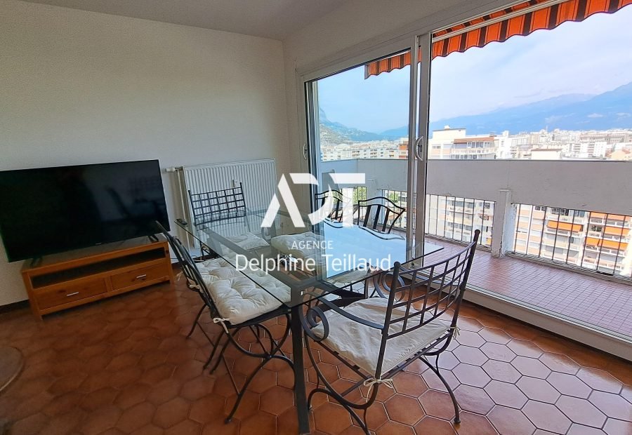 Appartement à louer, 80m², Grenoble