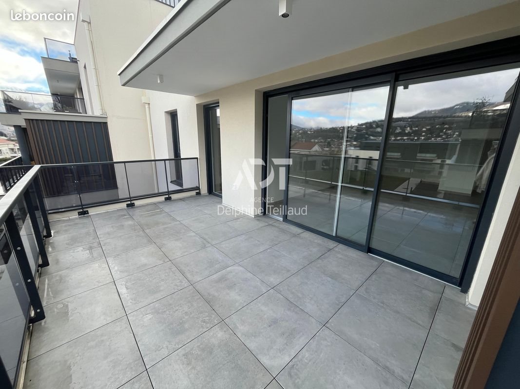 Appartement à louer, 69m², Voiron