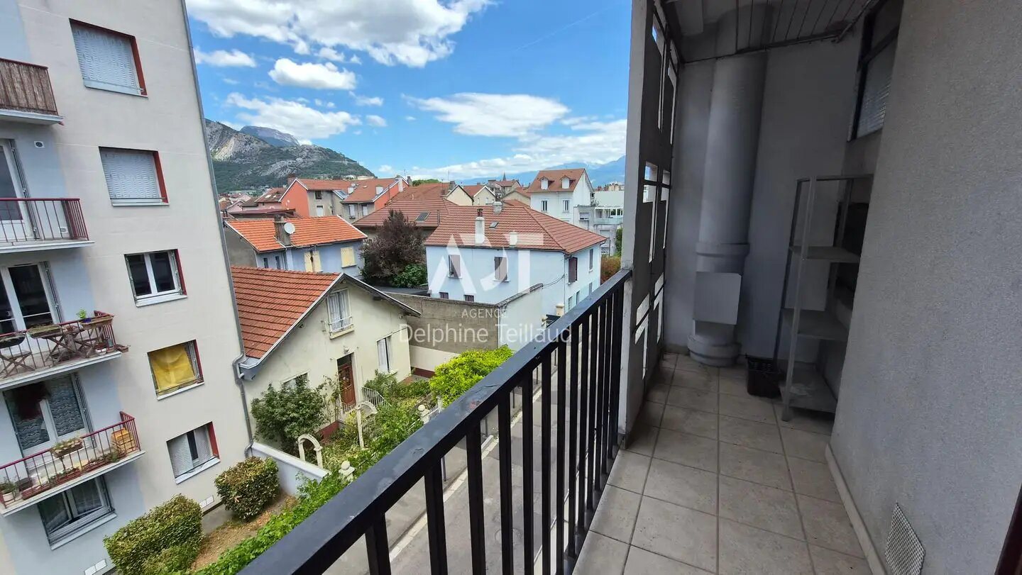 Appartement à louer, 76m², Grenoble