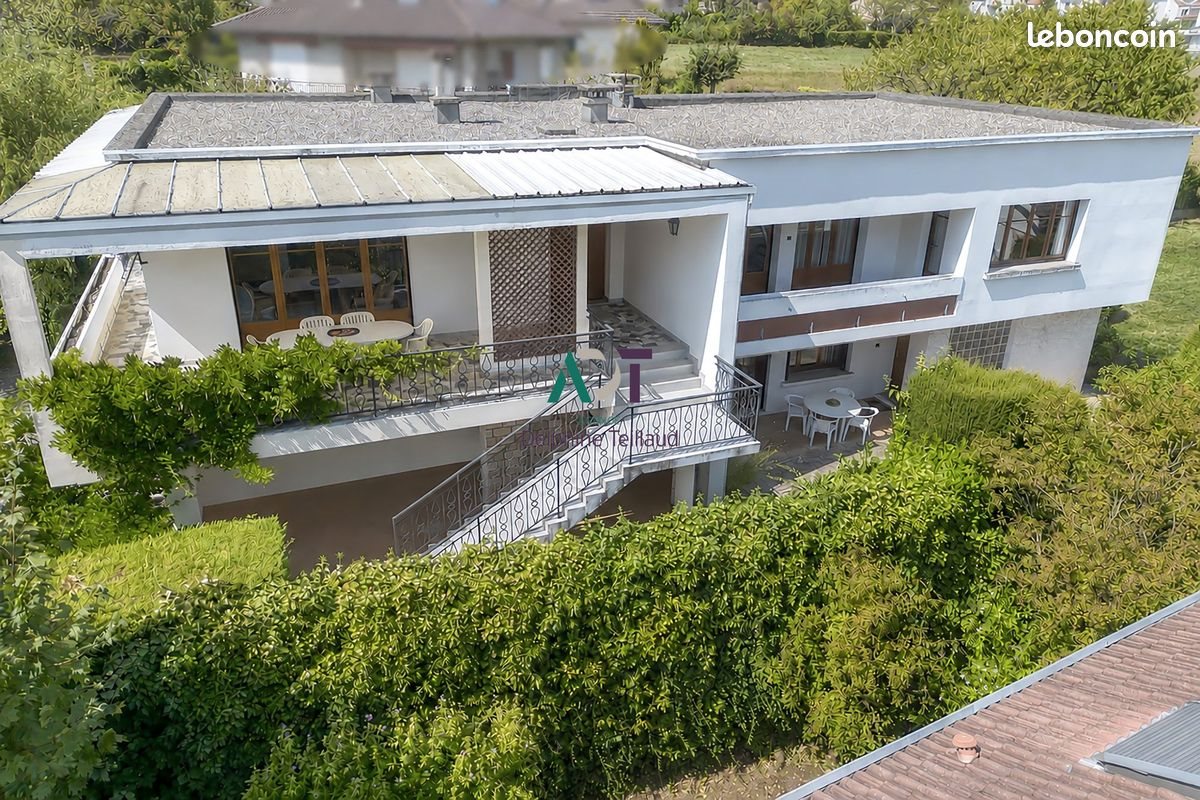 Maison à vendre, 232m², Saint-Ismier