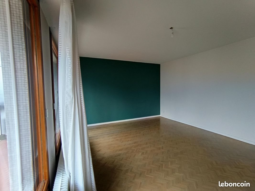 Appartement à louer, 74m², Saint-Egrève