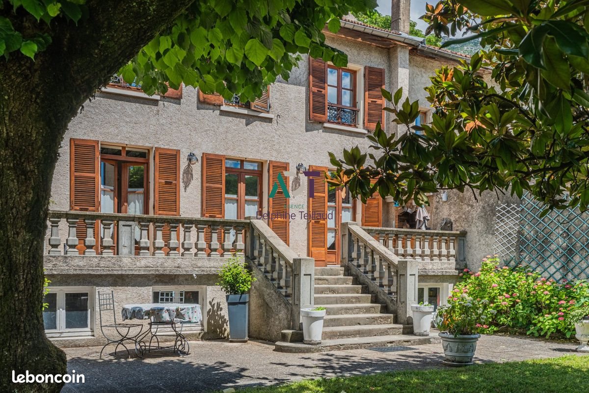 Maison à vendre, 268m², Saint-Egrève