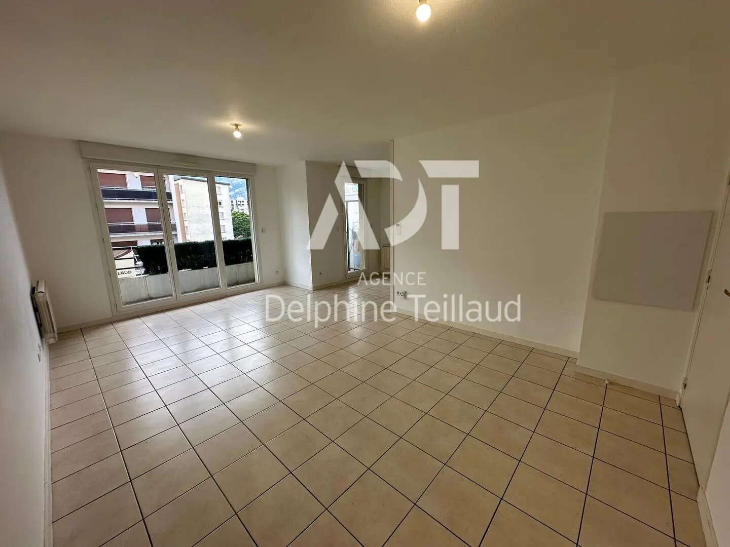 Appartement à louer, 67m², Fontaine