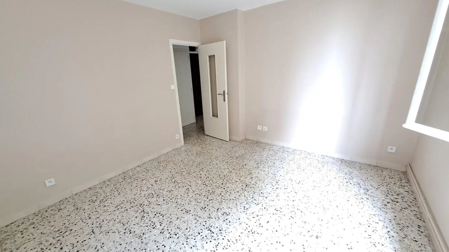 Appartement à louer, 27m², Saint-Egrève
