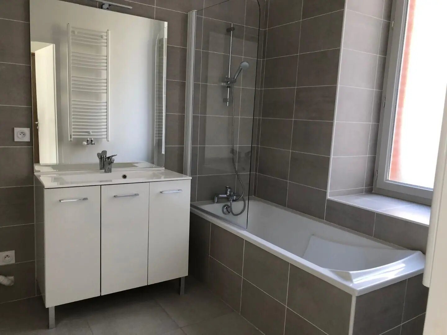 Appartement à louer, 46m², Saint-Egrève