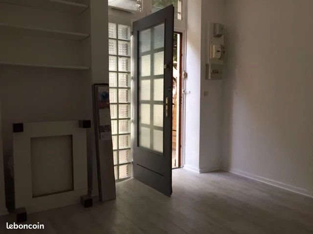 Appartement à louer, 34m², Fontaine