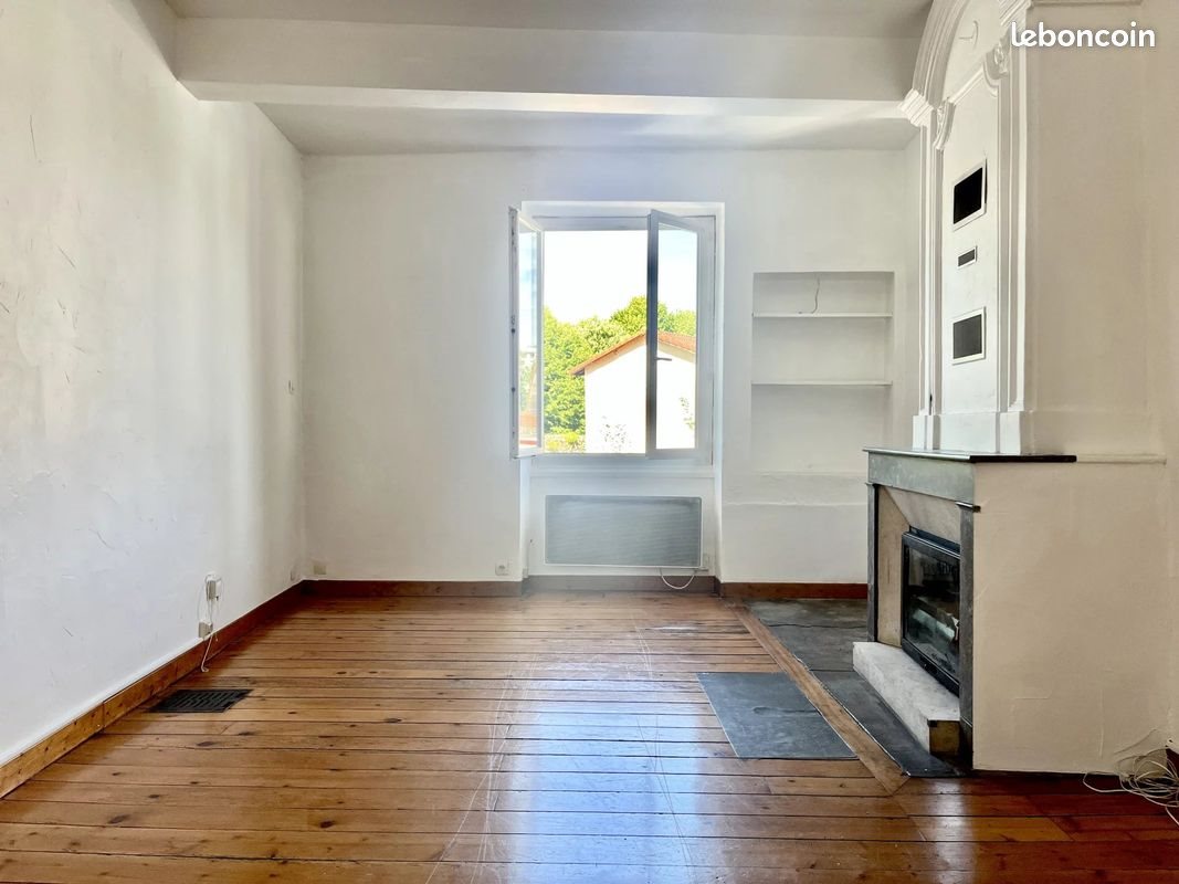 Appartement à louer, 68m², Moirans