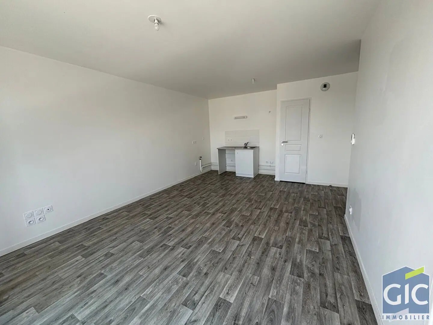 Appartement à louer, 57m², Ifs