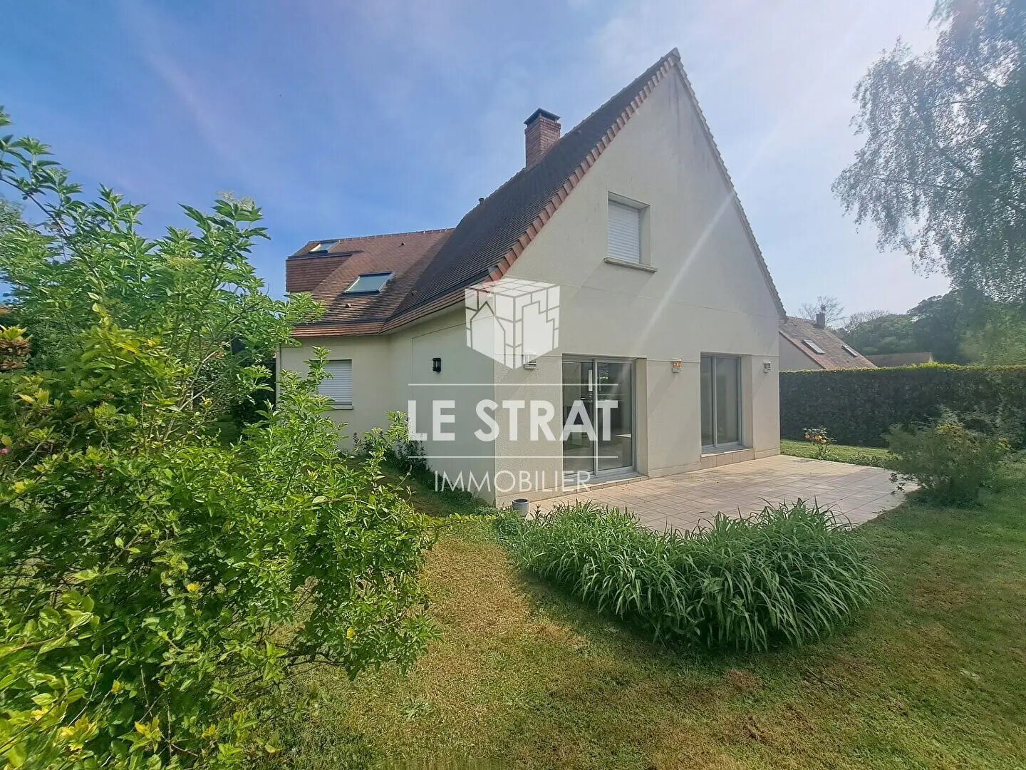 Maison à louer, 127m², Bénouville