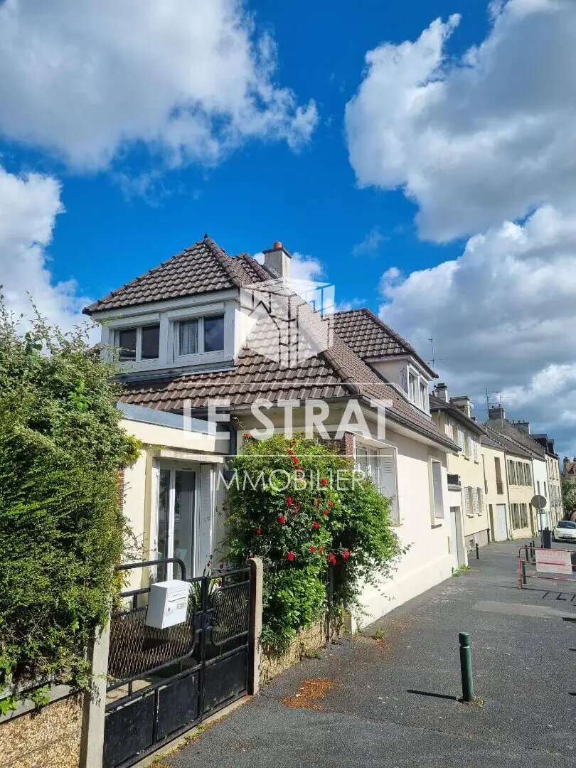Maison à louer, 102m², Caen
