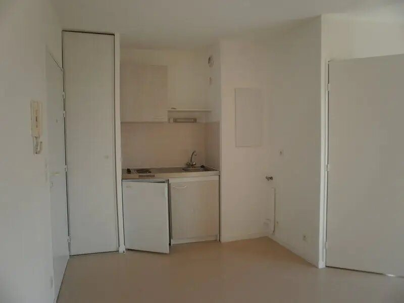 Appartement à louer, 19m², Caen