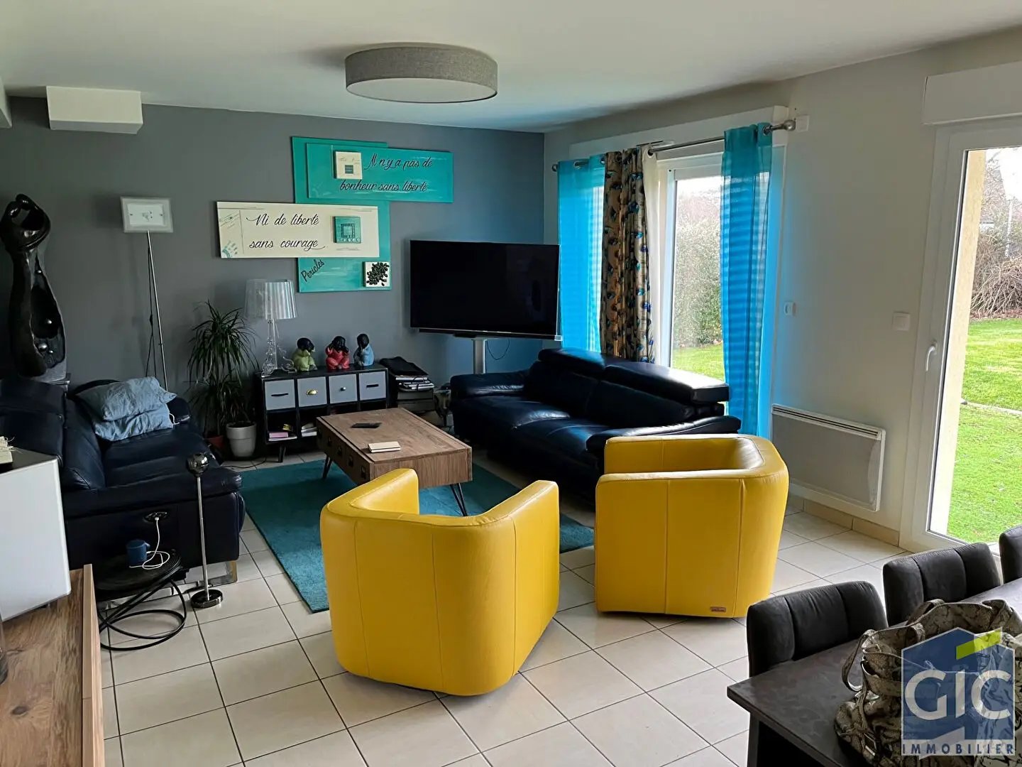 Maison à louer, 124m², Eterville