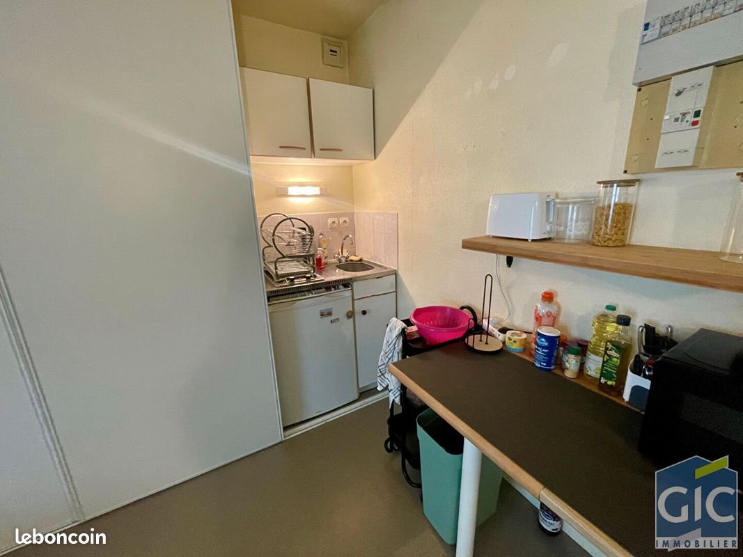 Appartement à louer, 18m², Caen