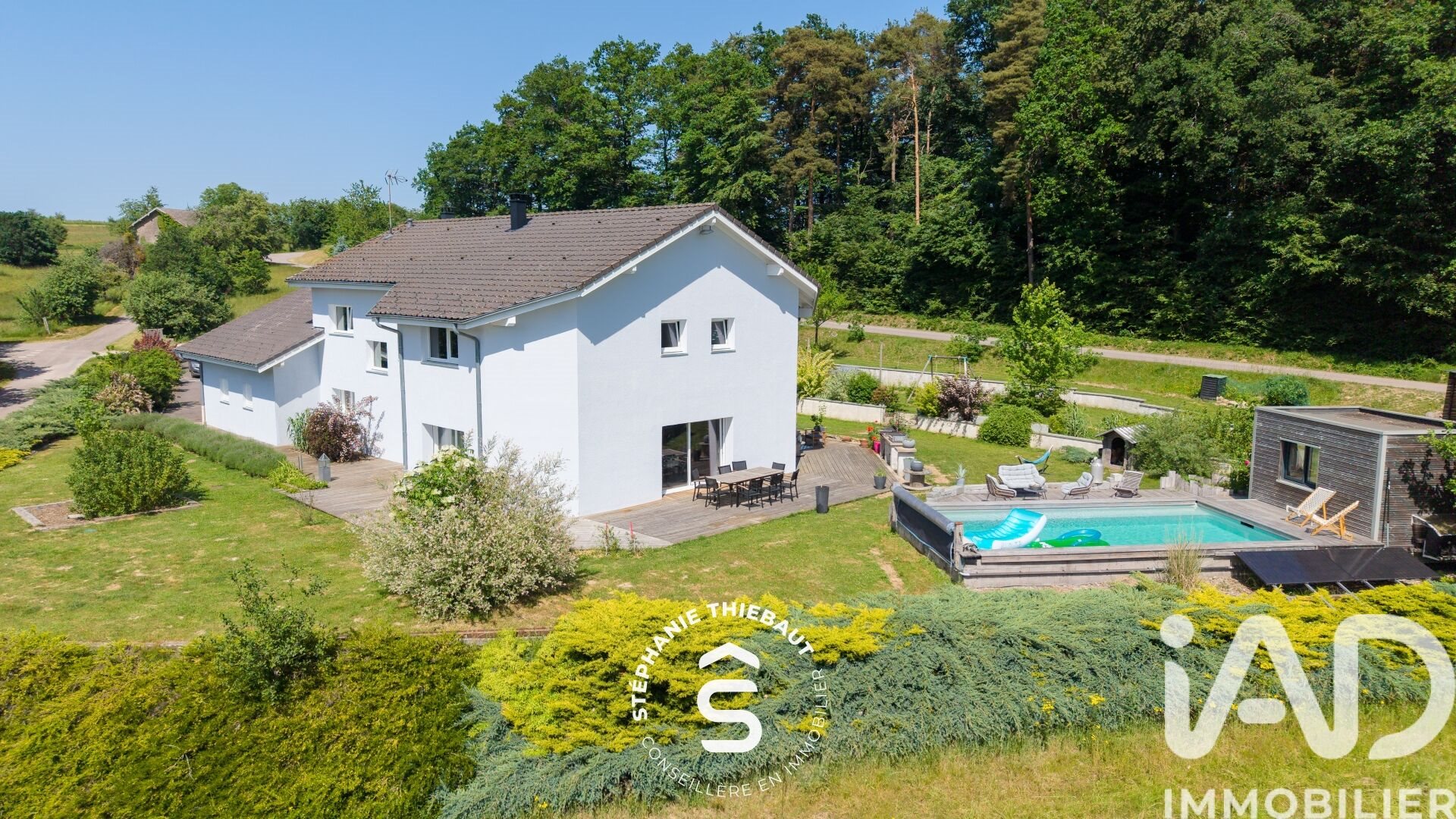 Maison à vendre, 325m², Hadol