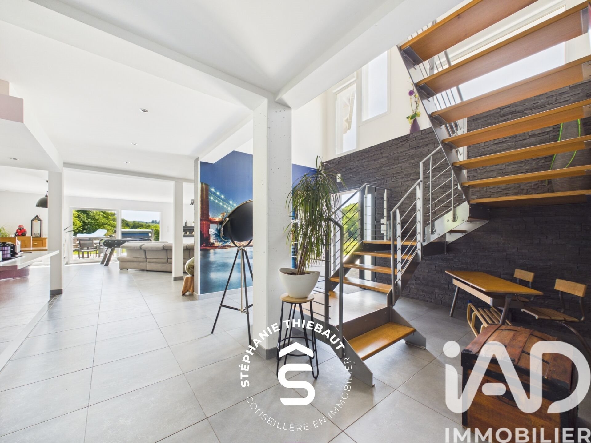 Maison à vendre, 325m², Hadol
