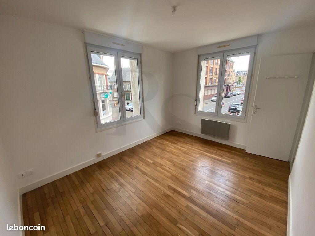 Appartement à louer, 37m², Flers
