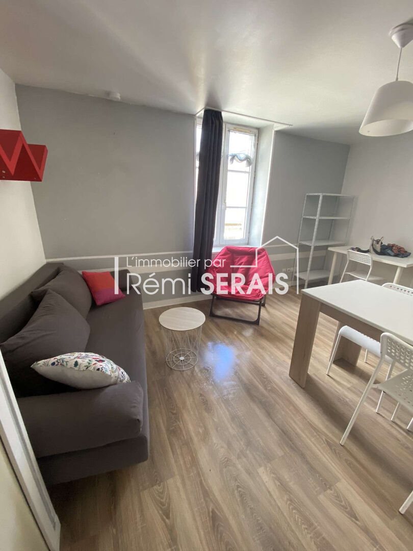 Appartement à louer, 21m², Alençon