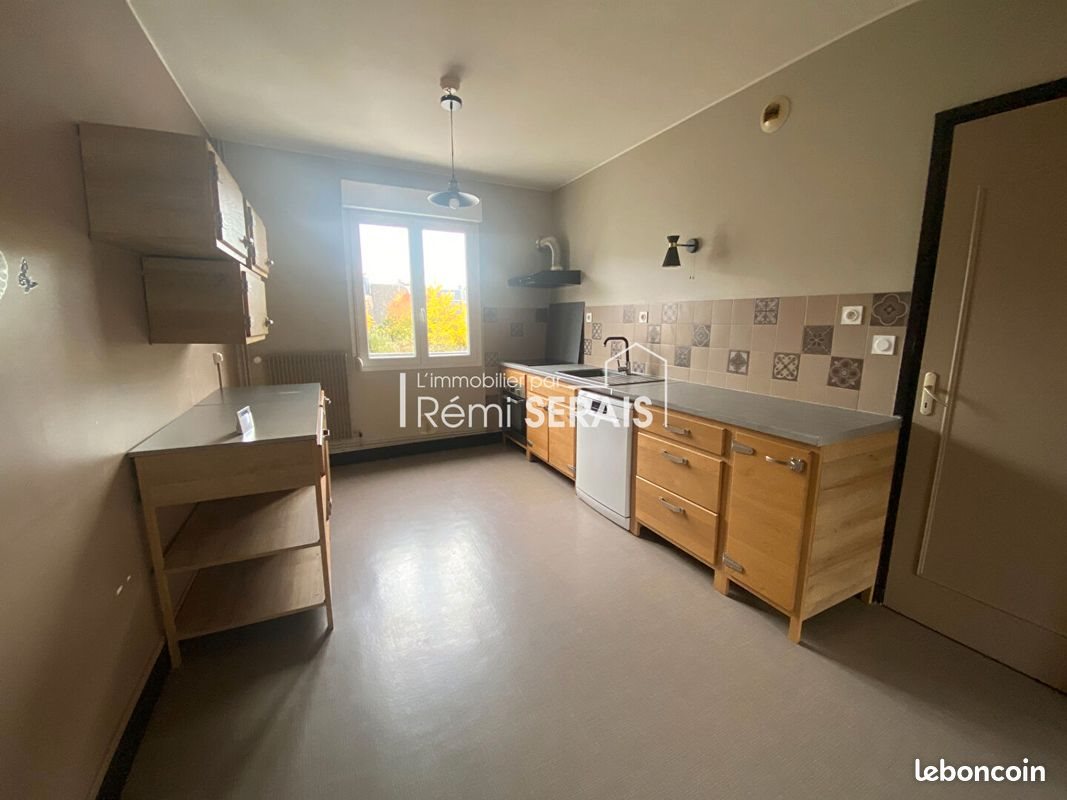 Appartement à louer, 82m², Flers