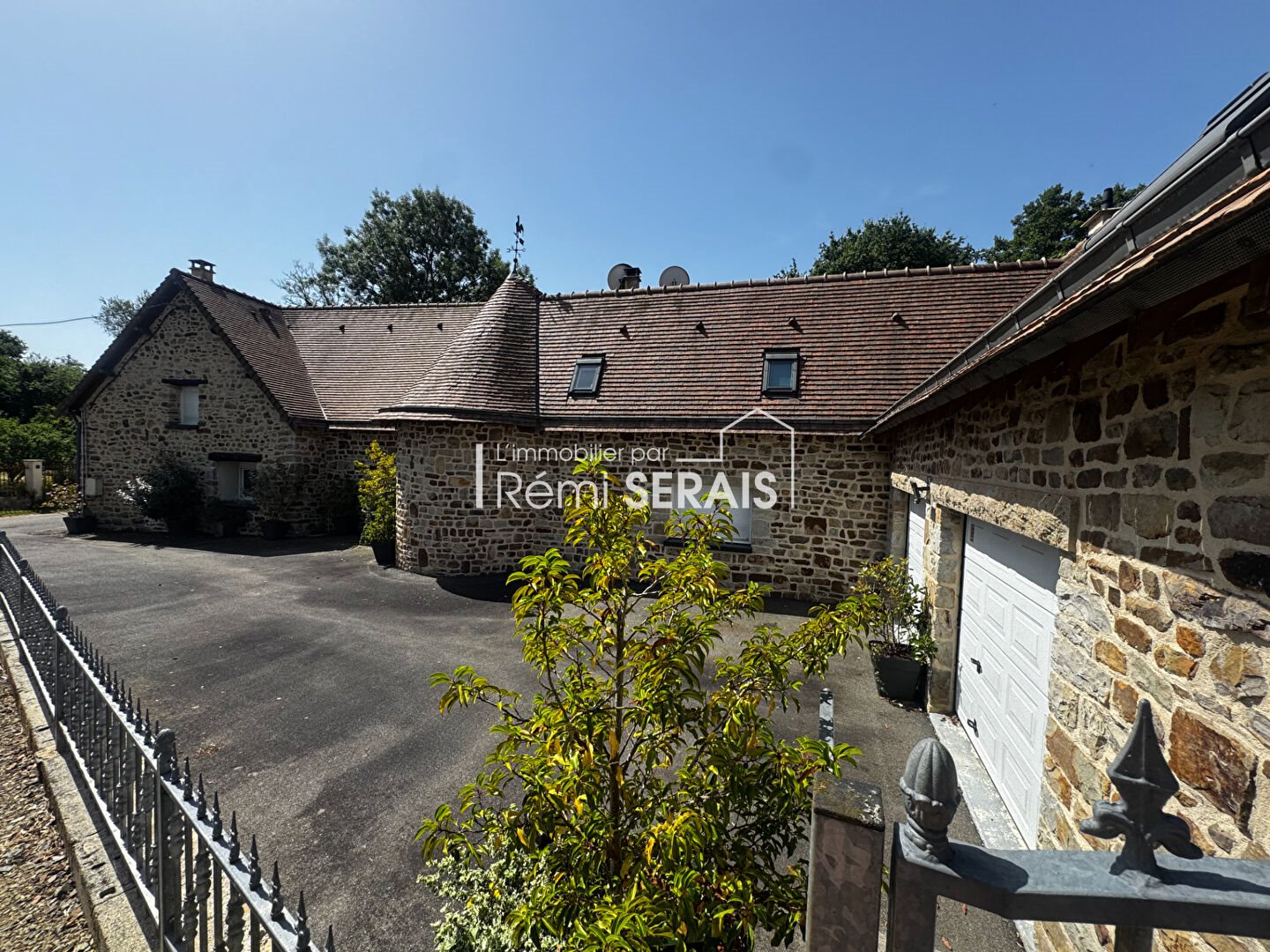 Maison à vendre, 299m², Champsecret