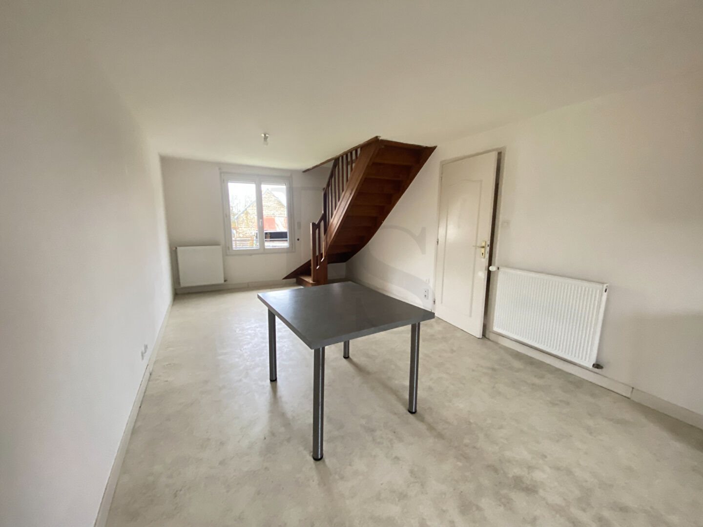 Maison à louer, 69m², Caligny