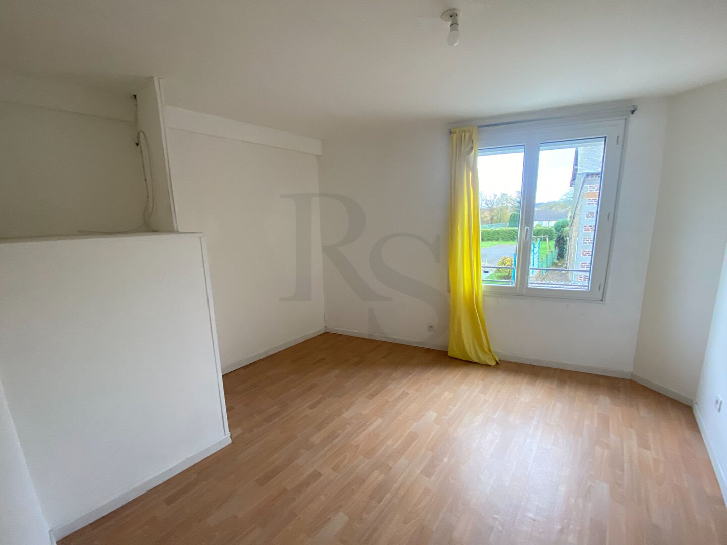 Maison à louer, 69m², Caligny