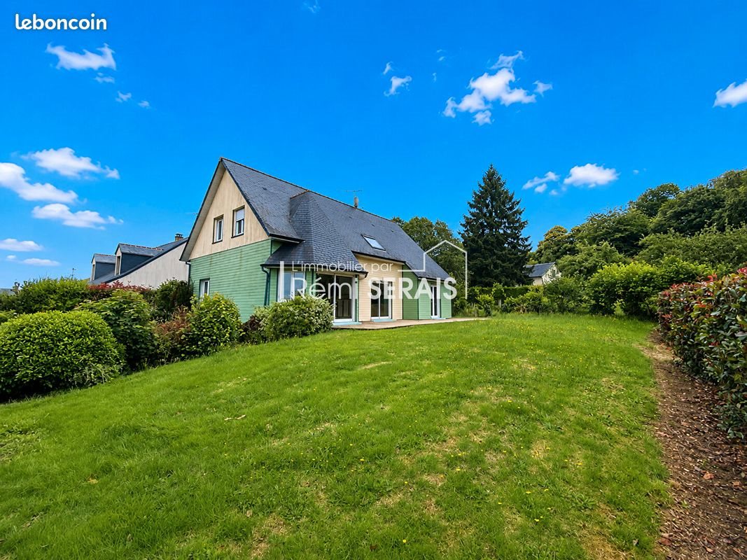 Maison à louer, 169m², Saint-Fraimbault