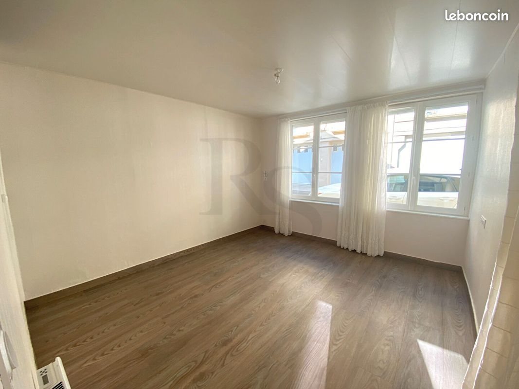 Appartement à louer, 31m², Flers