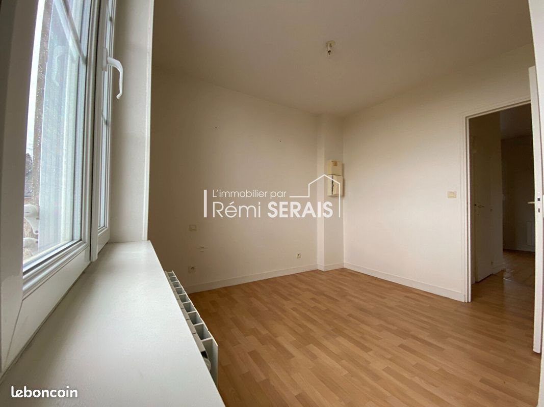 Appartement à louer, 45m², Domfront
