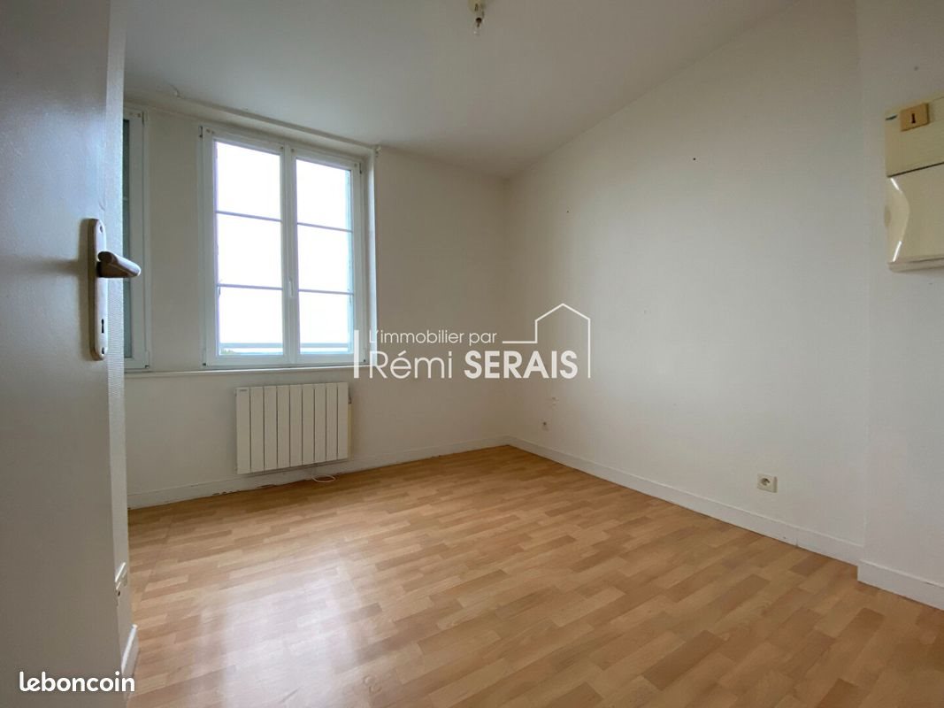 Appartement à louer, 45m², Domfront