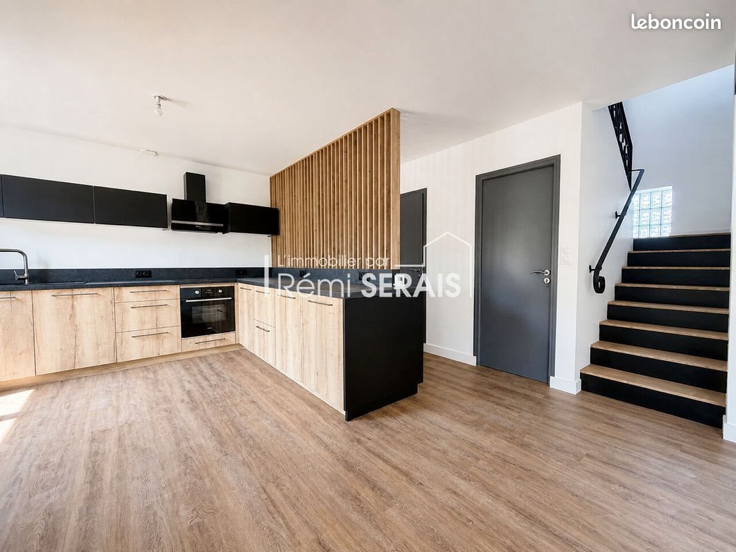 Maison à louer, 148m², Flers