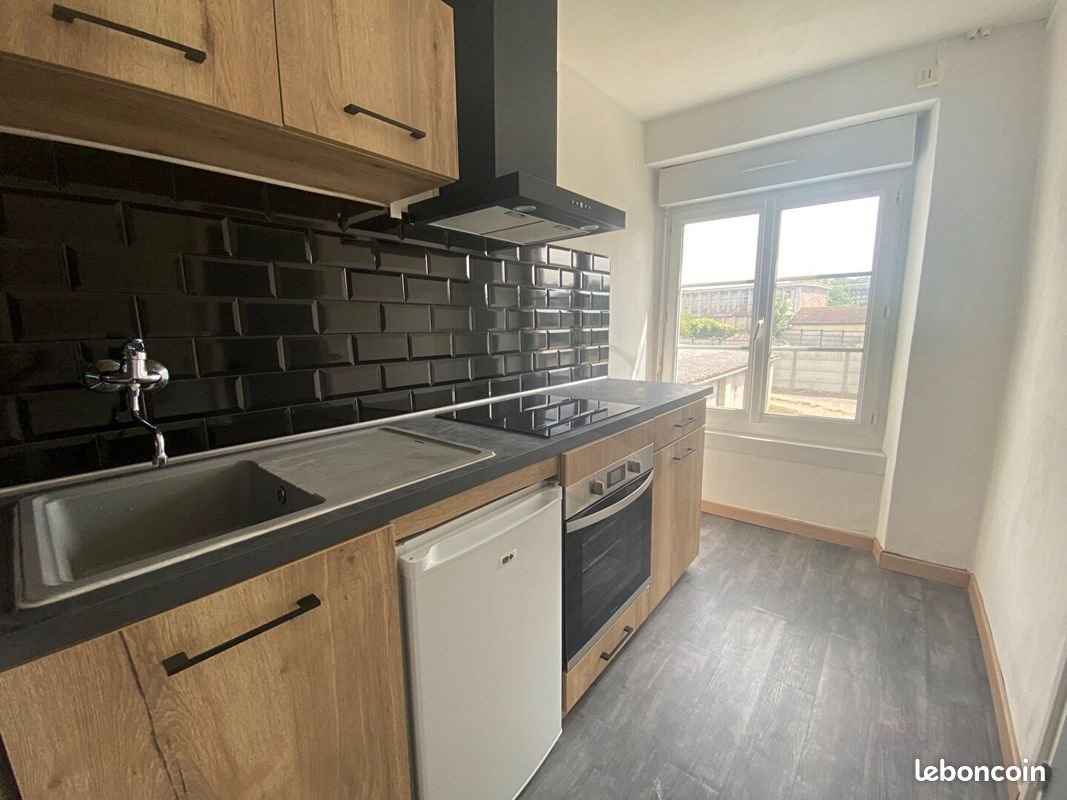 Appartement à louer, 23m², Flers