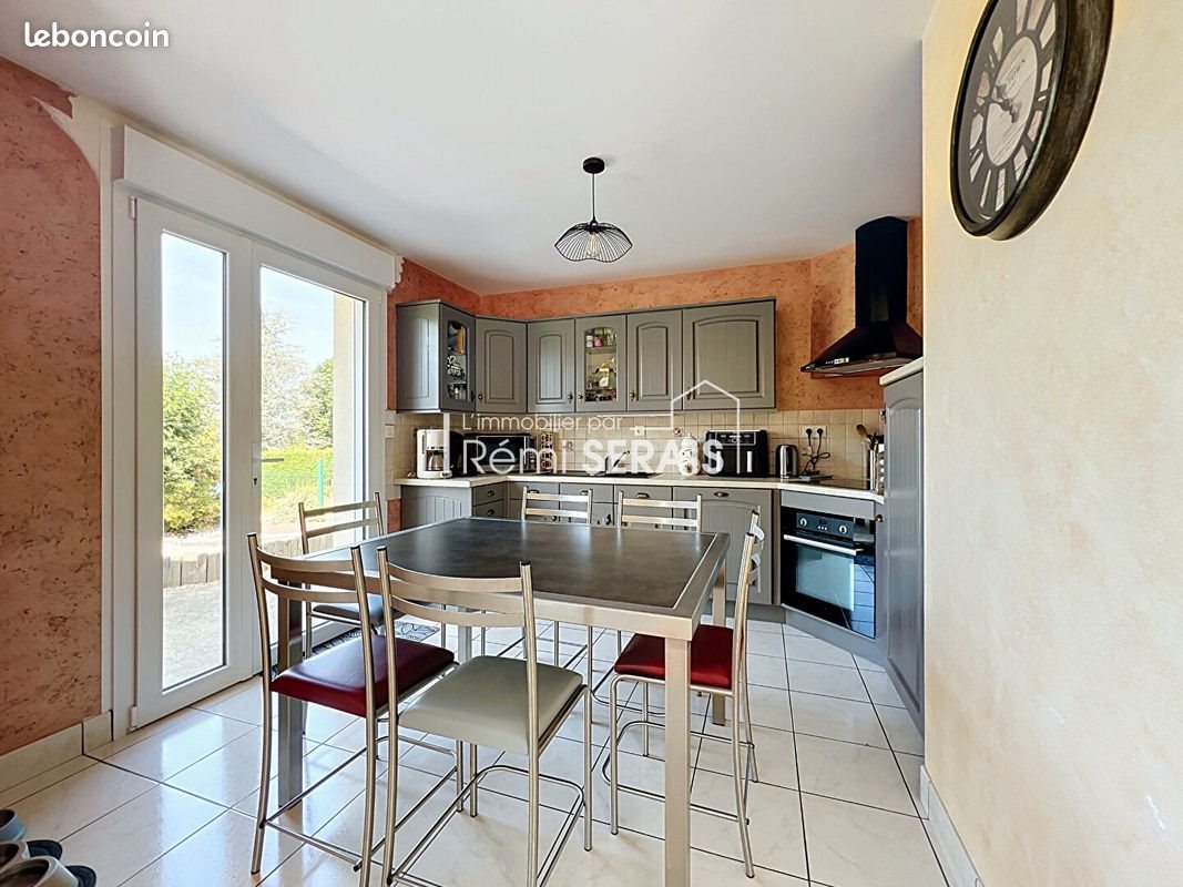 Maison à vendre, 93m², Champsecret