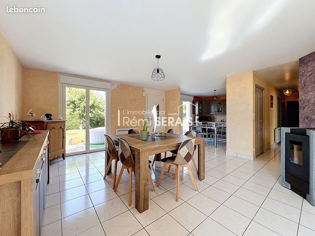 Maison à vendre, 93m², Champsecret