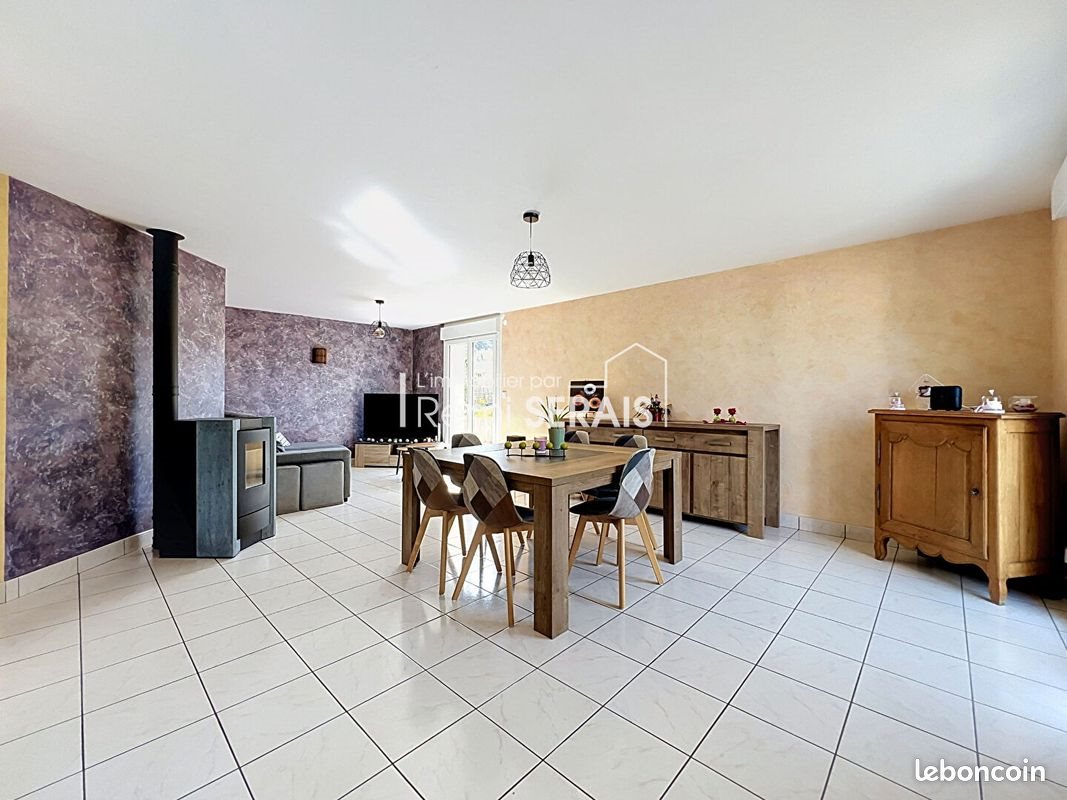 Maison à vendre, 93m², Champsecret